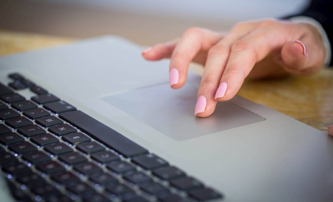 touchpad v notebooku