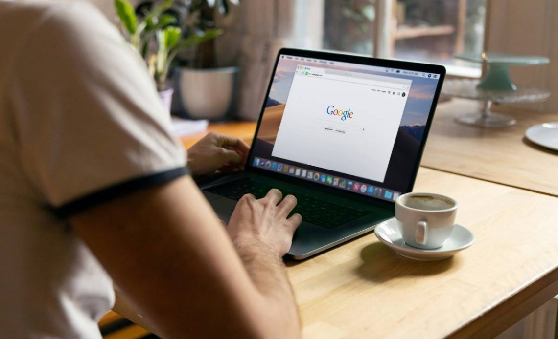 vymazanie historie vyhladavania a aktivity v google